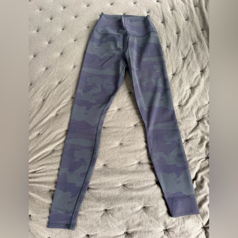 Alo camo leggings